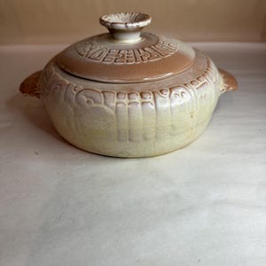 Vintage Frankoma Pottery Mayan Aztec Dessert Gold Covered Cassrole