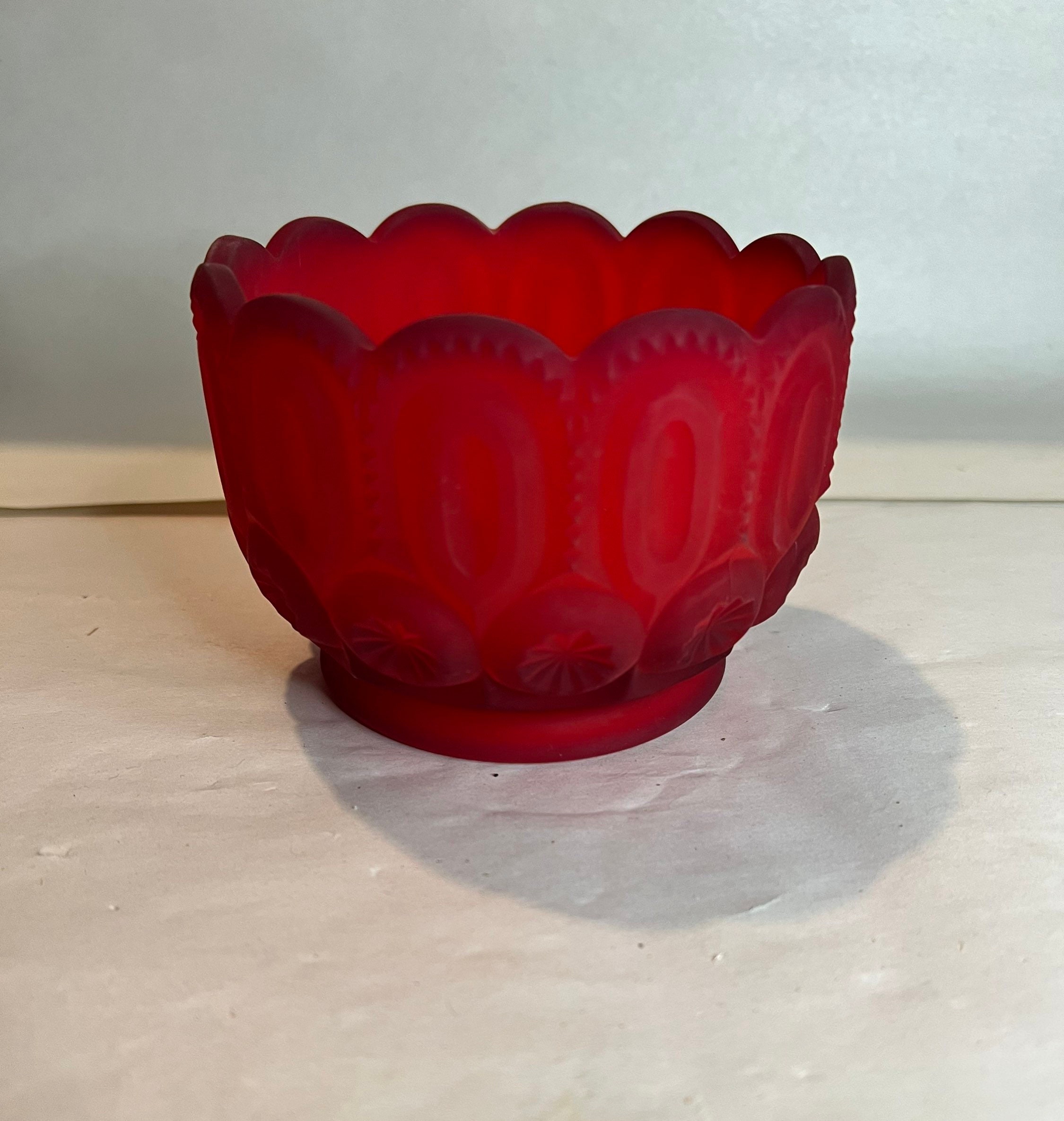 L.G. Wright Moon and Star Ruby Satin Finger Bowl