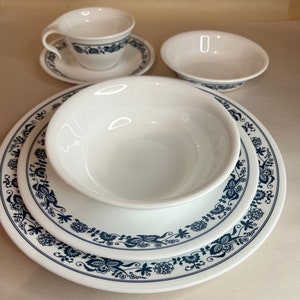 Vintage Corelle “Old Town Blue Onion” Dinnerware