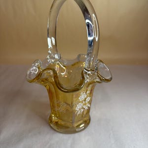 Kosz karnawałowy na 50. rocznicę Vintage Fenton
