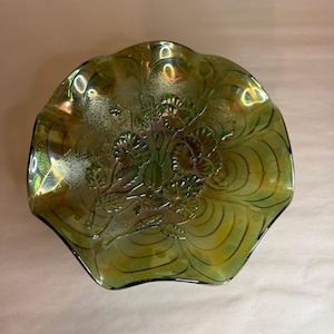 Vintage Imperial Carnival Glass Green Ruffles Helios Bowl