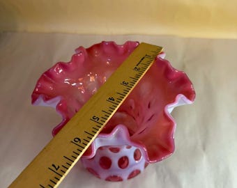 フェントン　ドット　クランベリーフリルボウル　お値下げ中 Vintage Fenton Art Glass Cranberry Opalescent Coin Dot Ruffled