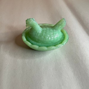 Vintage Mini Jadeite Hen on Nest Salt Cellar