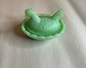 Vintage Mini Jadeite Hen on Nest Salt Cellar