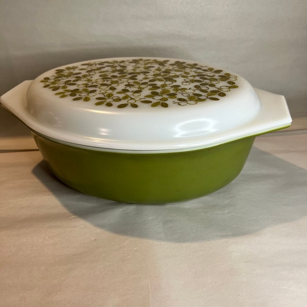 Vintage Pyrex Verde 045 Covered Casserole Dish 2.5 Qt Ovenware Oval Green Olive