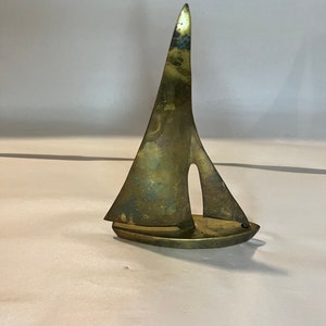 Vintage Solid Brass Sailboat Art Nautical Beach Lakehouse Unique Paper Weight