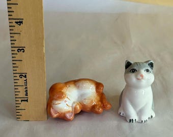 Ceramic Playful Cats Salt and Pepper Shakers Pair