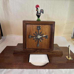 Vintage Clock Stationary Center
