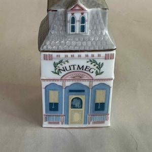 Vintage Porcelain Lenox Spice Village Nutmeg