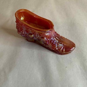 Fenton Daisy and Button Orange Carnival Mini Shoe