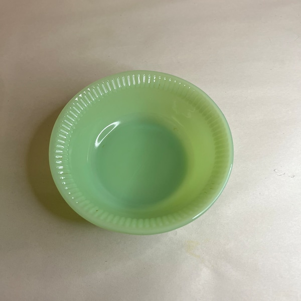 Vintage FireKing Jadeite Jane Ray Pattern 5” Bowl