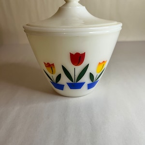 Anchor Hocking FireKing Tulip Grease Jar w Lid