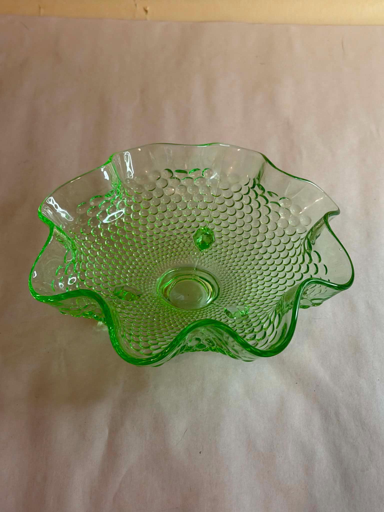 Fenton uranium glass - Etsy 日本 フェントンウランガラス
