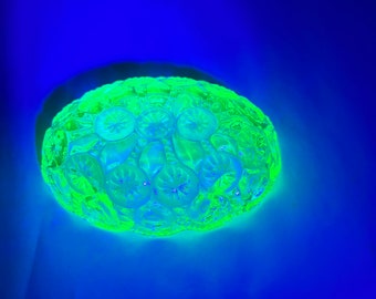 Moon and Star Neon Green Uranium Ashtray Trinket Dish