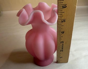 Vintage Fenton Pink Melon Satin Ruffled Vase - Etsy