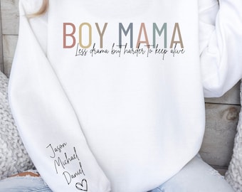 Custom sweatshirt jongen moeder: gepersonaliseerde kindernaam mouw, trendy ronde hals, grappig moedershirt, cadeau voor moeder