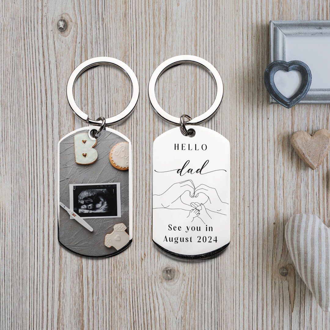 Pregnancy Announcement Dad Keychain Engraved Gift Dad to Be