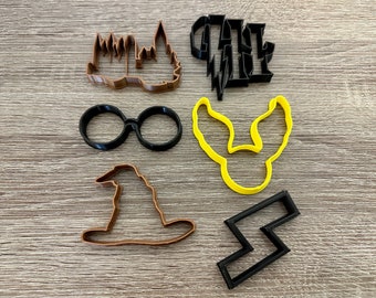 Williams Sonoma HARRY POTTER™ House Crest Cookie Cutters, Set of 4