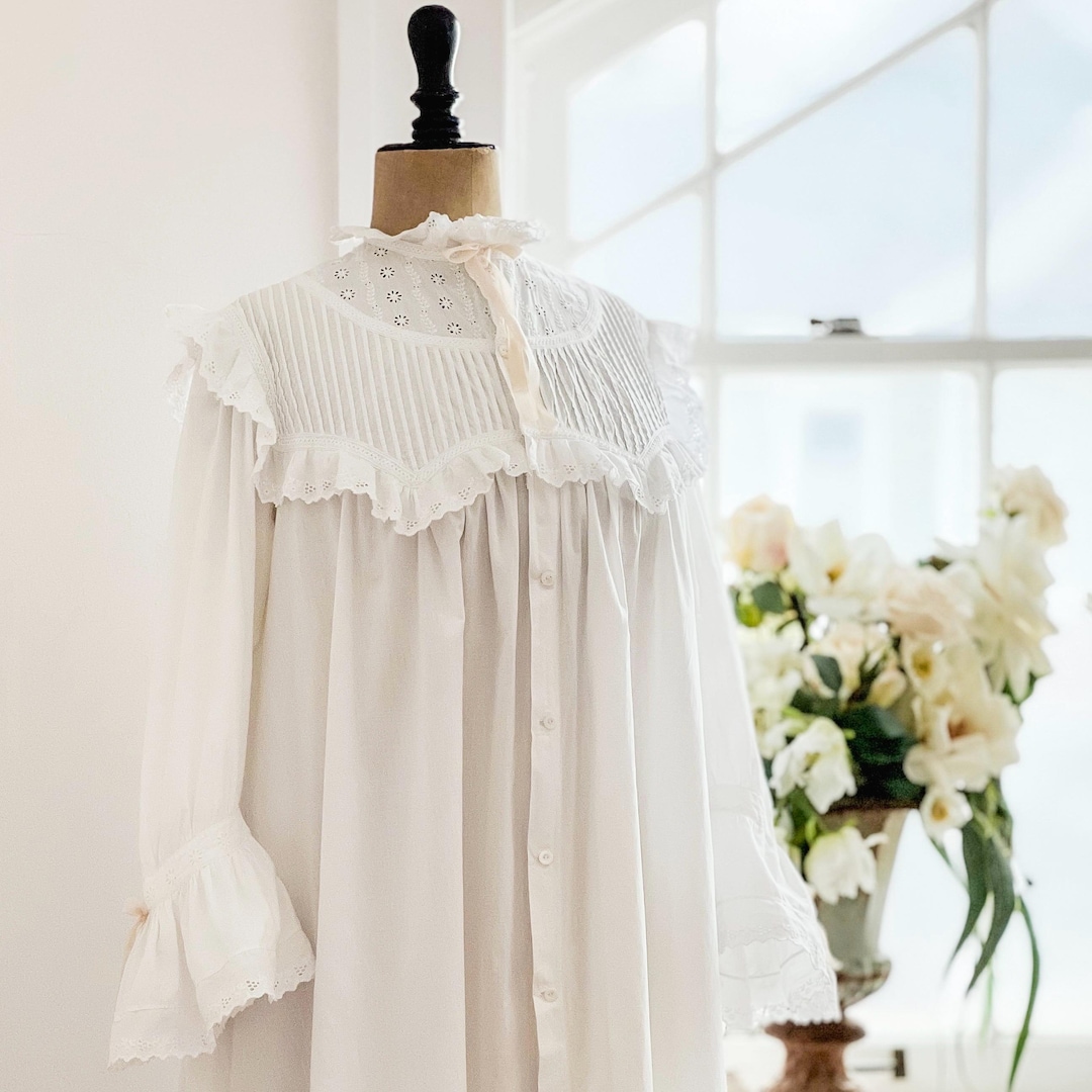 Victorian Robe Ruffled Sleeves Nightgown - Etsy