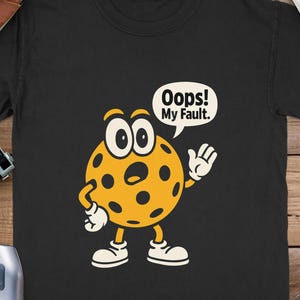 Maglietta divertente da pickleball: maglietta con il fumetto &quot;Oops My Fault&quot; di Comfort Colors