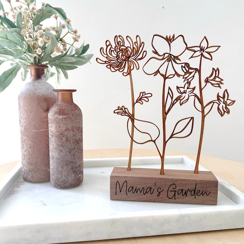 Jardin de fleurs en bois de naissance - cadeaux pour maman - cadeaux en bois personnalisés - décoration florale - oeuvre d'art sur bois de noyer - cadeau de fête des mères