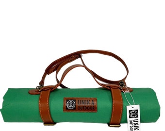 UNIKA Green Picnic Blanket, 2 in 1 Outdoor Blanket Waterproof & Throw Blanket, Large Foldable Beach Mat fit 4-6 Adults