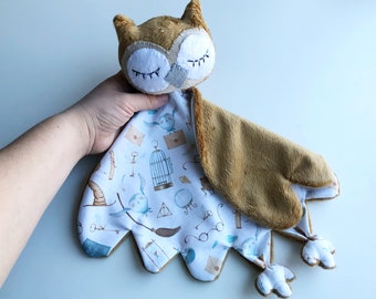 Personolized Wizard Harry baby shower gift, stuff owl plush, little wizard  nursery decor, owl baby lovey blanket