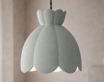 Grote vallei | Keramische hangplafondlamp | Handgemaakt minimalistisch bloemhangarmatuur in mistgrijs