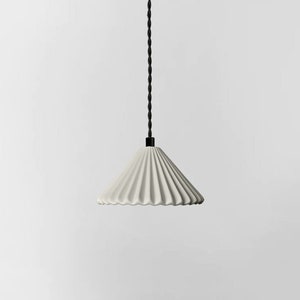 Small Pleated Picco Pendant Light Fixture - Bone