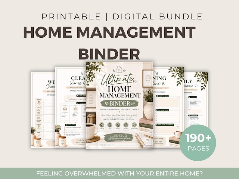 Op de afbeelding: Een printbare digitale huishoudmap-bundel met meer dan 190 pagina's. De omslag bevat de tekst Ultimate Home Management Binder, Plan It, Organize It, Simplify It, Enjoy It en Your Home, Your Plan, Your Peace of Mind.
