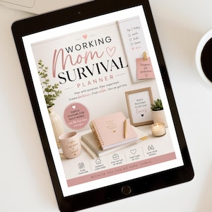 Pode incluir: Um tablet digital exibe um planejador rosa e branco intitulado "Working Mom Survival Planner". A imagem inclui uma x&iacute;cara de caf&eacute;, uma caneta e artigos de papelaria. O tablet est&aacute; em uma superf&iacute;cie branca.
