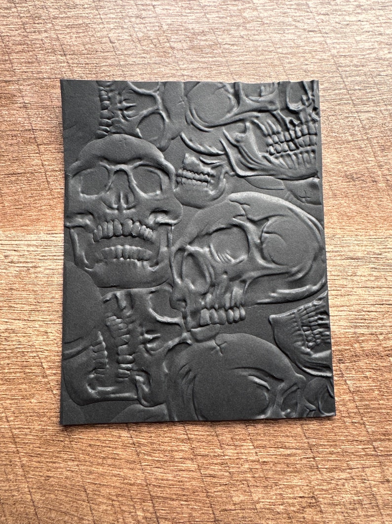 Embossed Skull Cardstock: Black & White A2 Halloween Paper (10 Sheets ...