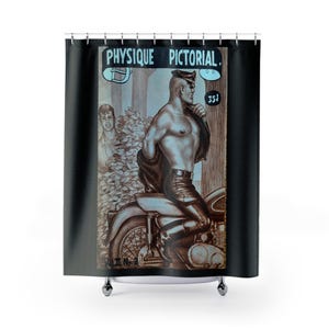 Tenda da doccia con immagine di un motociclista di TOM OF FINLAND, fisico gay