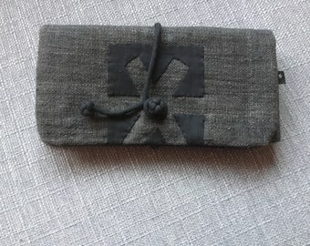 Handmade Hessian Jewellery Roll