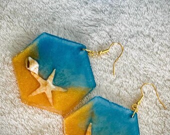 Handmade Hexagon Epoxy Resin Earrings: Beach Theme with Starfish