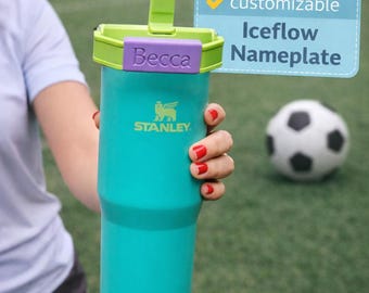 20 Unzen und 30 Unzen Stanley IceFlow Flip Strohbecher Typenschild Namensschild Anpassbares personalisiertes Geschenk Stanley Name Plate Schulbedarf