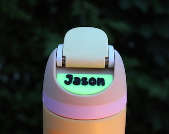 Spersonalizowana tabliczka z imieniem Owala, tabliczka z imieniem Owala, nakładka na wieczko Owala FreeSip, spersonalizowana etykieta na kubek Owala, prezent dla niej, prezent dla niego, dla nauczyciela