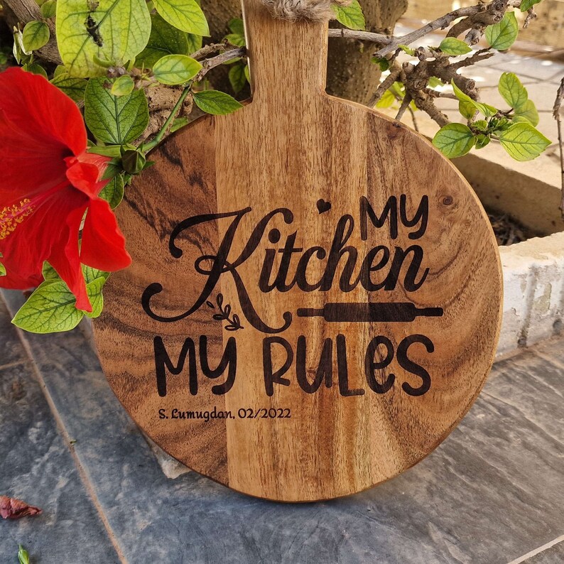 Personalized Acacia Wood Cutting Board: Engraved Charcuterie Board - Etsy