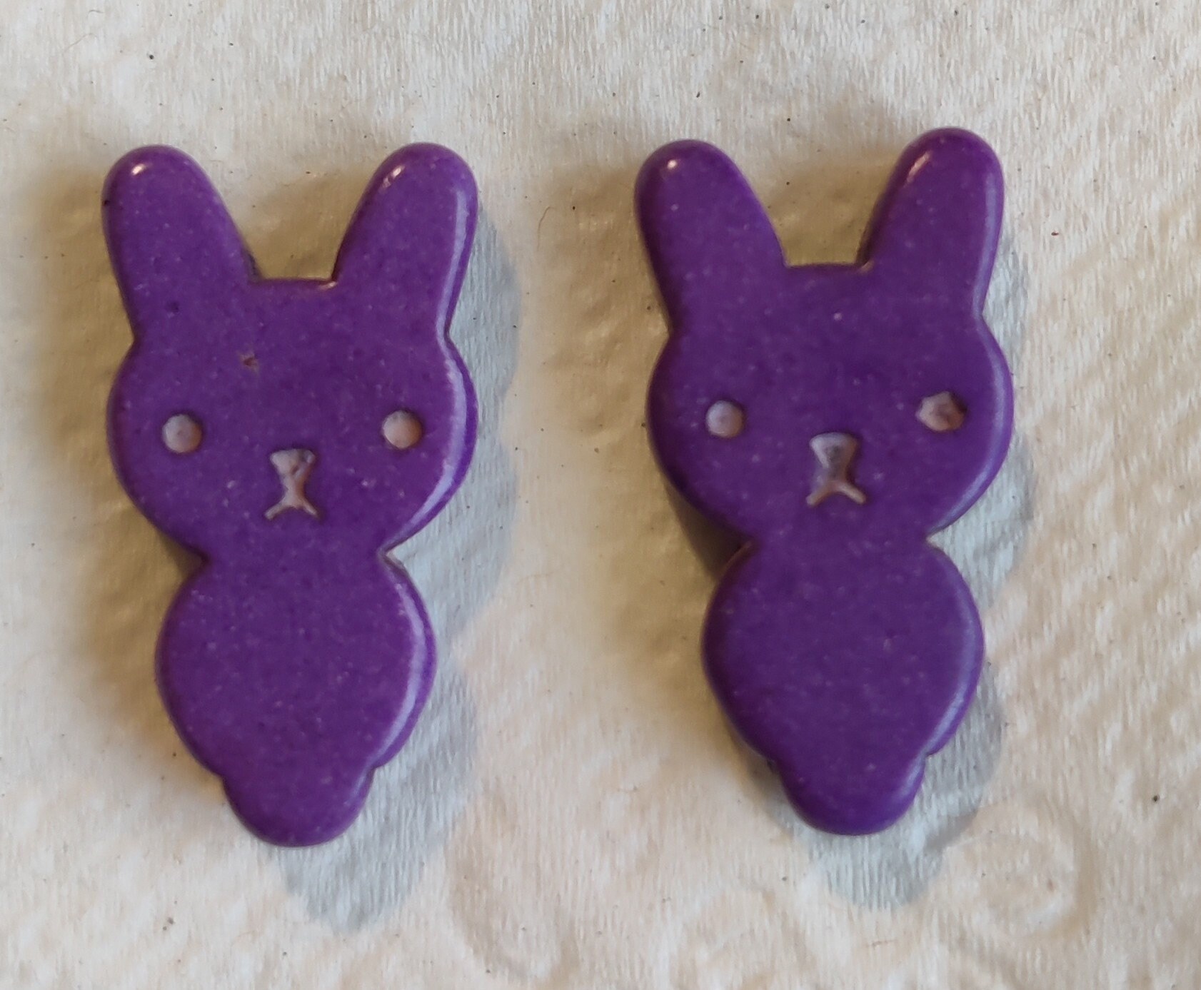 Cute 28mm Dyed Howlite Stone Bunny Rabbit Focal Bead or Pendant, Purple ...