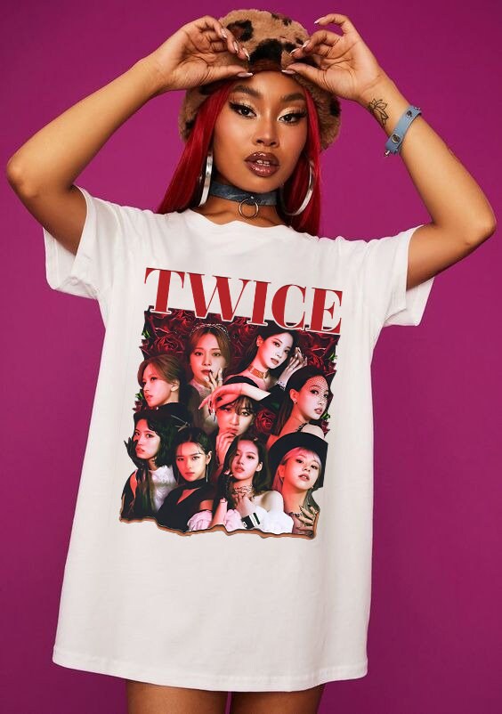 Jeong Yeon Vintage Style 90s Bootleg Unisex Sweatshirt - Teeruto
