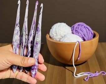 Juego de ganchos de ganchillo de resina color lavanda: Ganchos ergonómicos con purpurina de la Vía Láctea