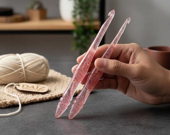Ensemble de crochets ergonomiques faits main en résine - Outils de tricot au crochet scintillants