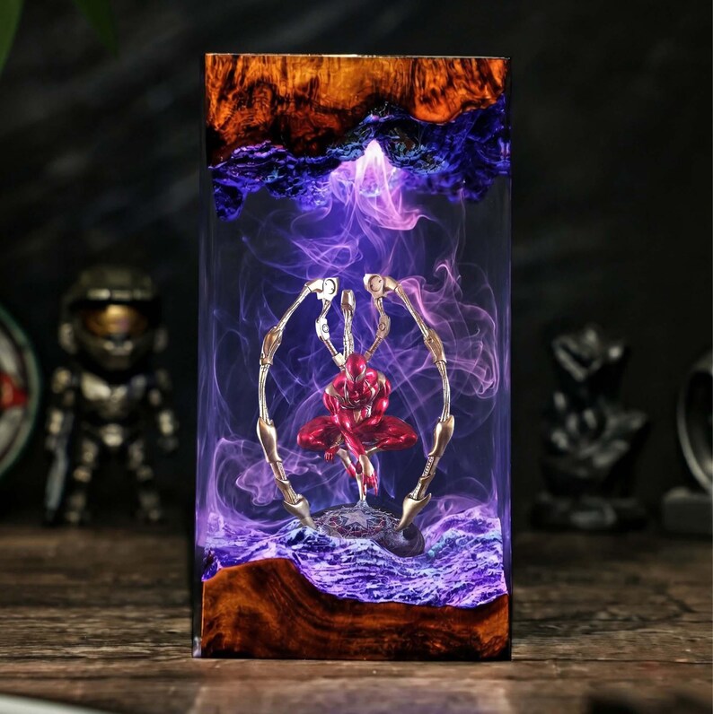 Resin 3D Spider Man 2099 Lamp, LED Night Light, Superhero Figurine, Custom Handcrafted Decor, Blue Light Effect