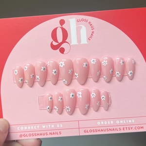 Flower Nails | Hailey Bieber Nails | Press on Nails | Almond Nails | Trendy Nails | Nails | Vacation Nails | Summer Nails | Gloss Haus Nails