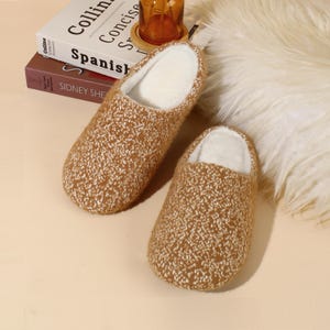 Warm Slippers Plush Indoor Slippers For Women And Men With Snowflake Spots Super Comfortable And Warm Indoor Slippers Christmas Gift