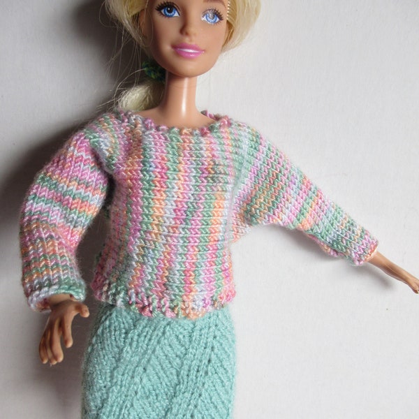 Ensemble jupe et pull manches chauve souris de Barbie au tricot