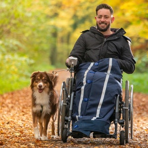 Custom-made & warm wheelchair blanket. Wheelchair accessories, winter clothing for wheelchair users, rain protection