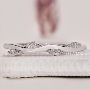Solid Gold Leaf Wedding Ring 14k Gold Nature Inspired Ring for Women Minimalist Floral Ring Dainty Vine Ring Real Lab Marquise Diamond Band