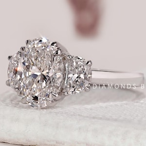 Three Stone Lab Diamond Ring Oval Diamond Engagement Ring Oval Trilogy Ring Side Half Moon Diamond Ring 2 CT Oval Diamond Anniversary Ring