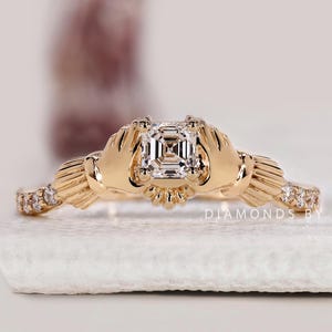 Claddagh Ring for Her Heart Promise Ring Alternative Engagement Ring Unique Wedding Ring for Her Lab Diamond Rings Diamond 2 Hands Ring Gift